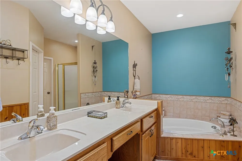 1533 Ranch Rd 1323 Johnson City, TX 78636