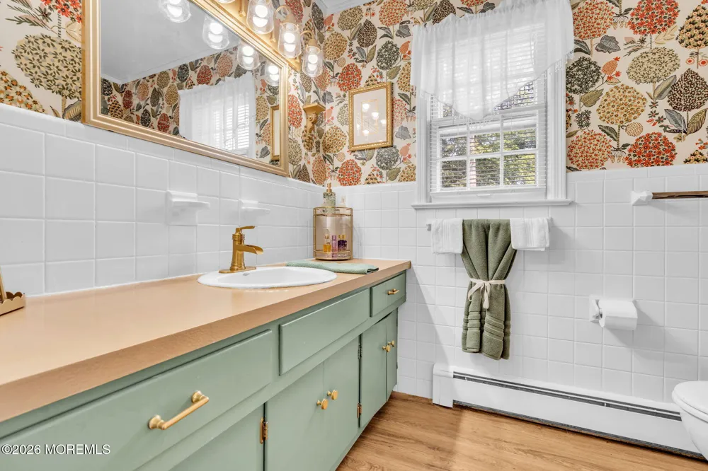 16 Millpond Lane Colts Neck, NJ 07722