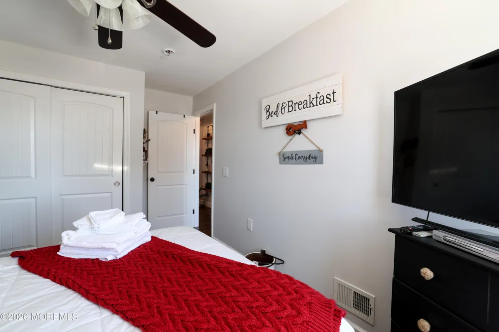 140 Matilda Drive Beach Haven West, NJ 08050