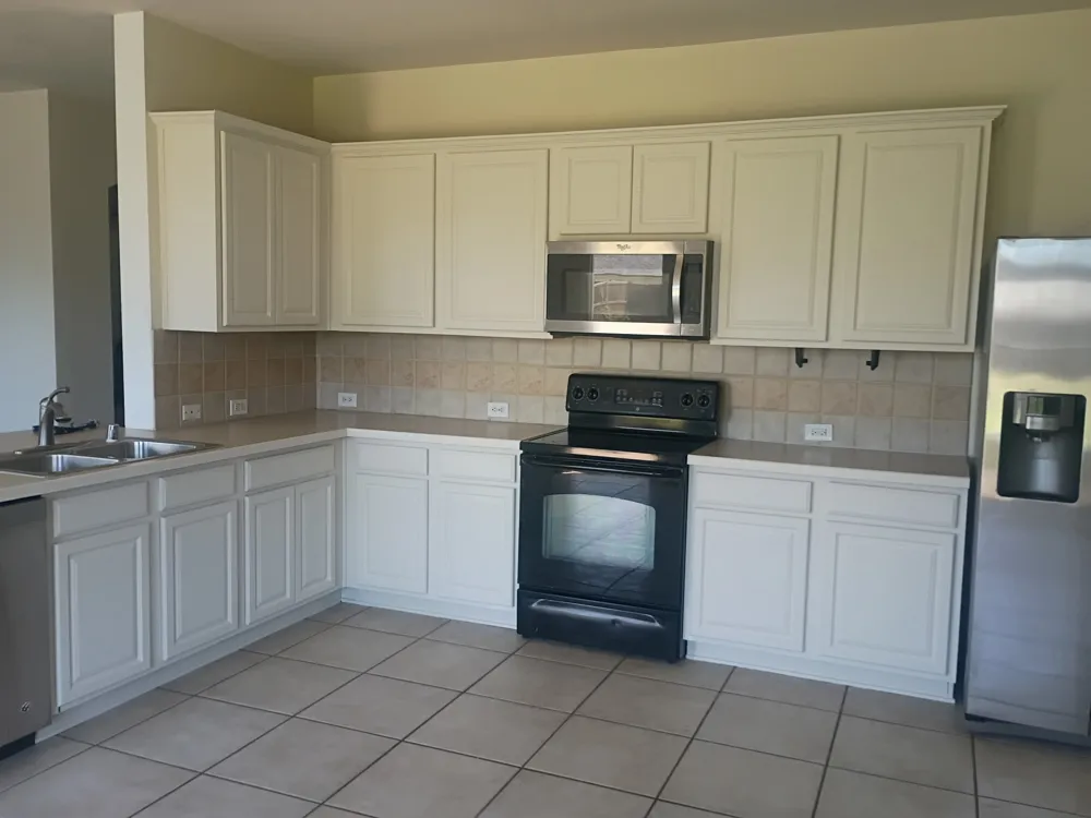 2003 Empire Court Heartland, TX 75126