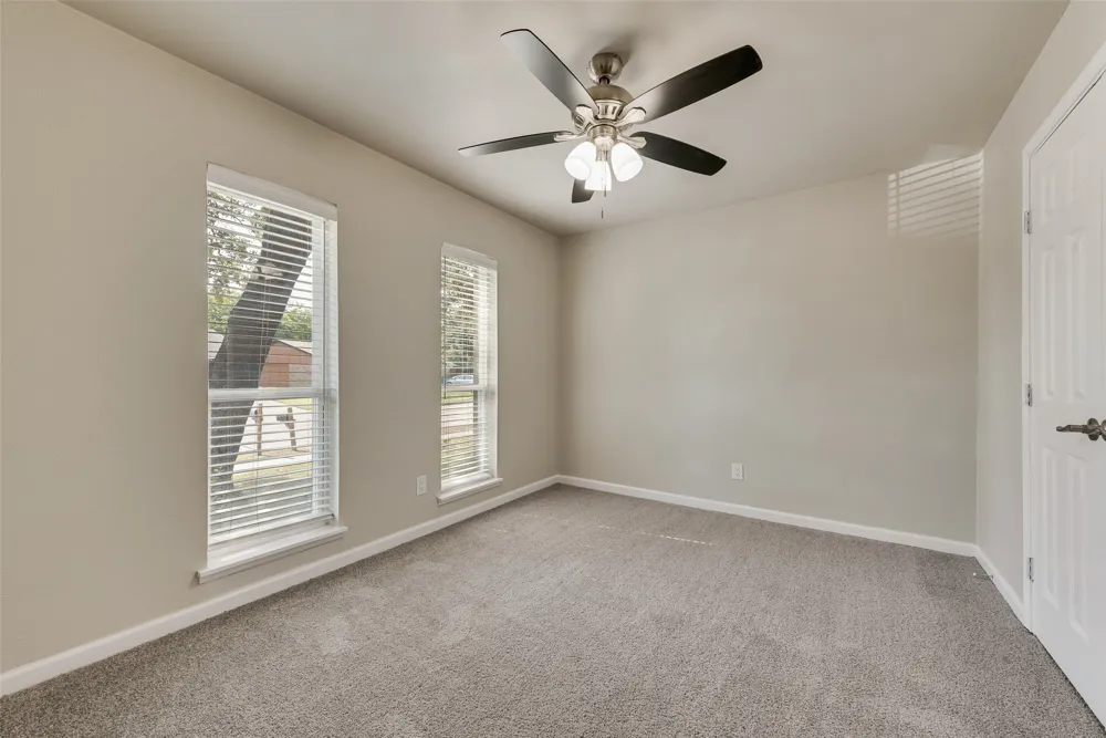 5903 Mimosa Lane Rowlett, TX 75089