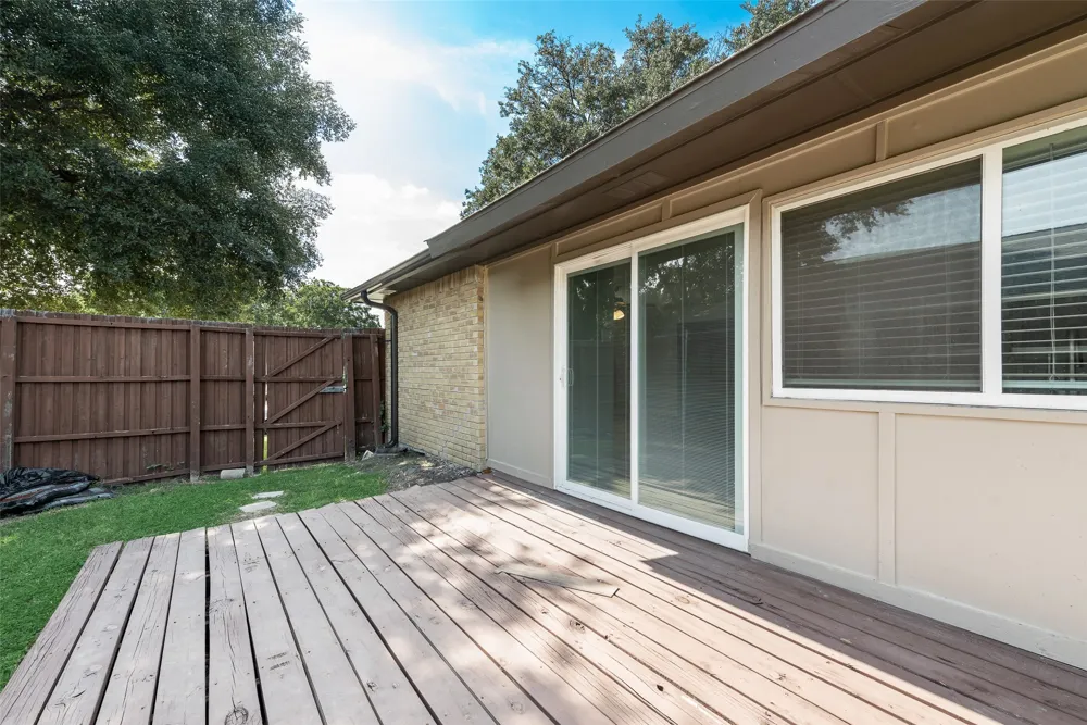 5903 Mimosa Lane Rowlett, TX 75089