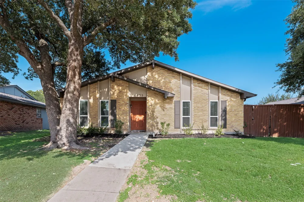 5903 Mimosa Lane Rowlett, TX 75089