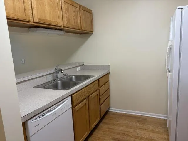 2736 S Knightsbridge Circle Ann Arbor, MI 48105
