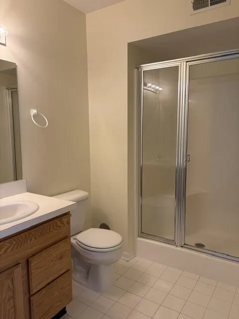 2736 S Knightsbridge Circle Ann Arbor, MI 48105