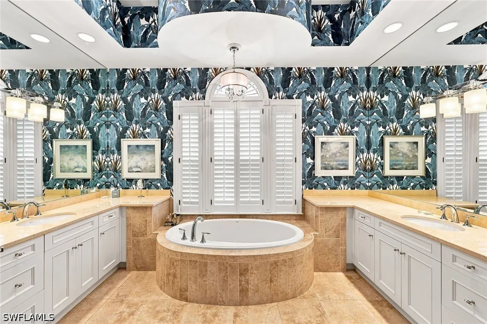 Torrefino Court Naples, FL 34109
