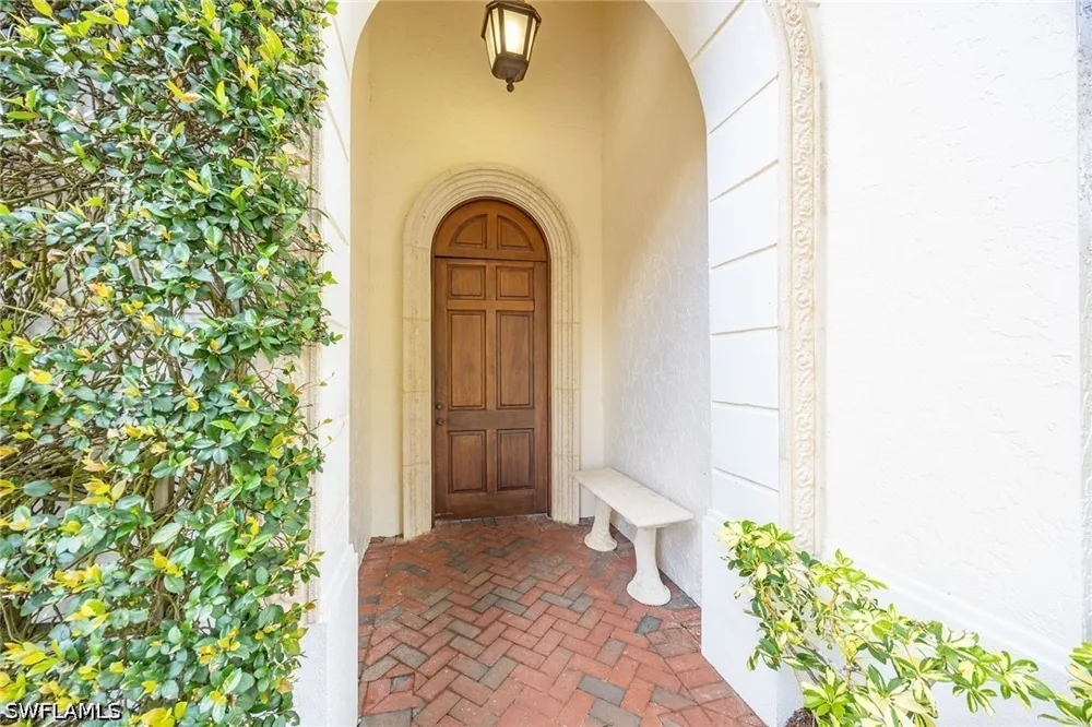 Torrefino Court Naples, FL 34109