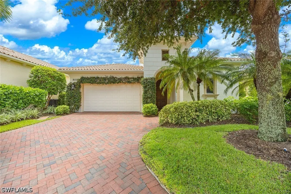 Torrefino Court Naples, FL 34109
