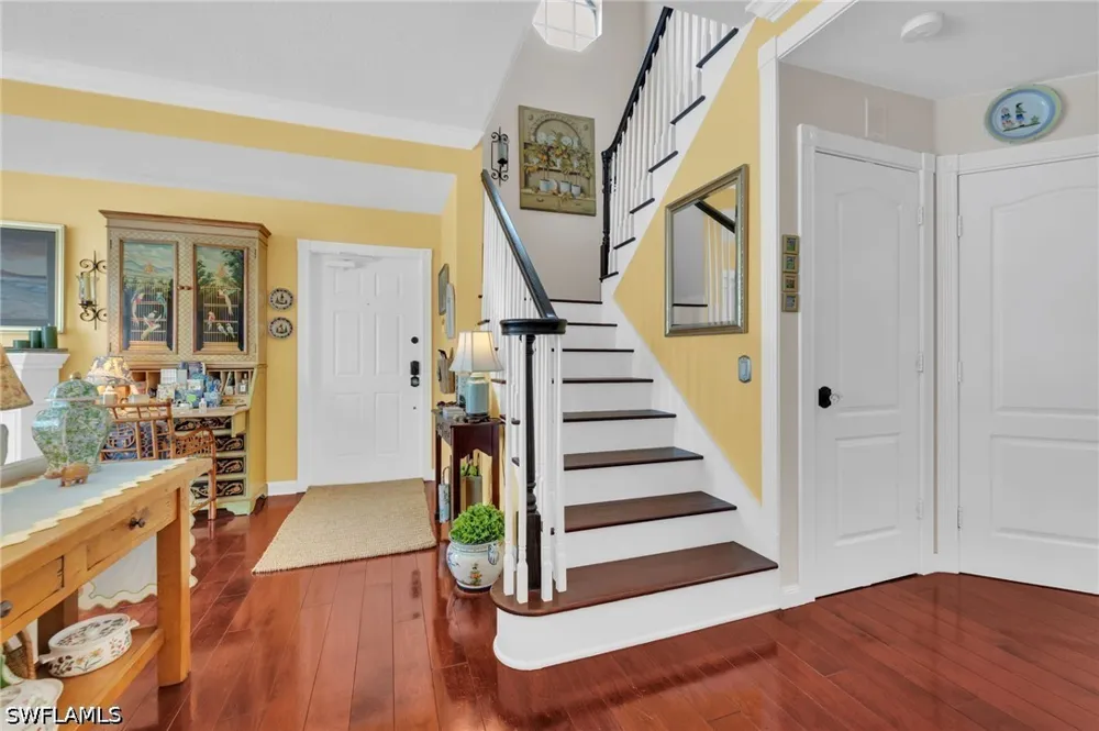 Cove Circle #90 Naples, FL 34119
