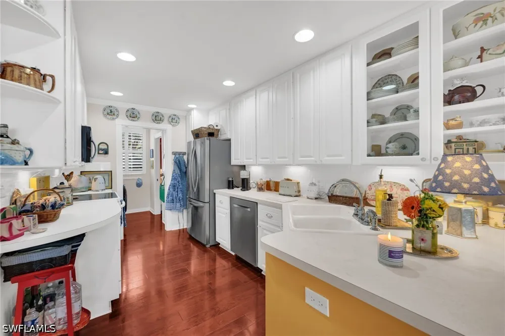 Cove Circle #90 Naples, FL 34119