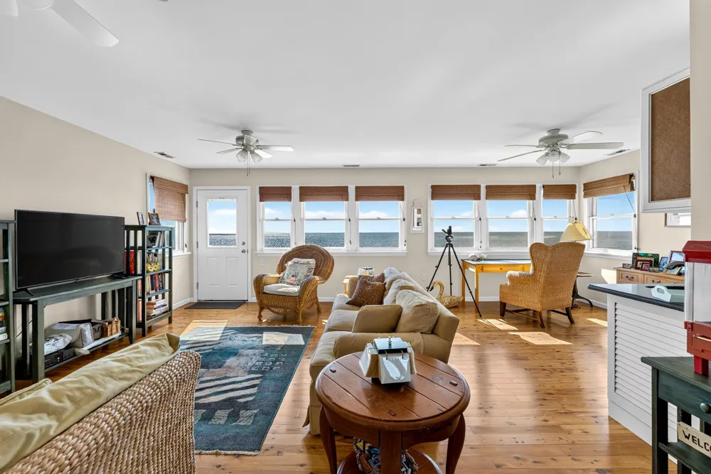 175 N Beach Avenue Cape May Court House, NJ 08210