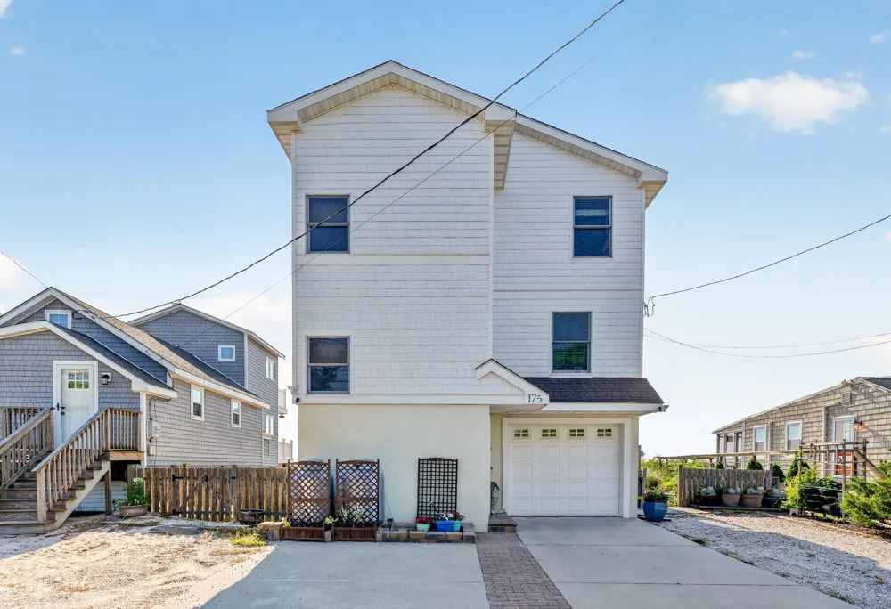 175 N Beach Avenue Cape May Court House, NJ 08210