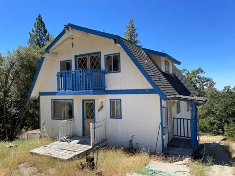 6122 Chowchilla Mountain Road