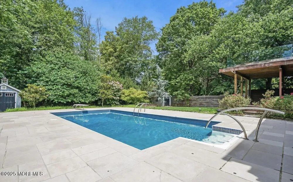 14 Kathy Street Kendall Park, NJ 08824