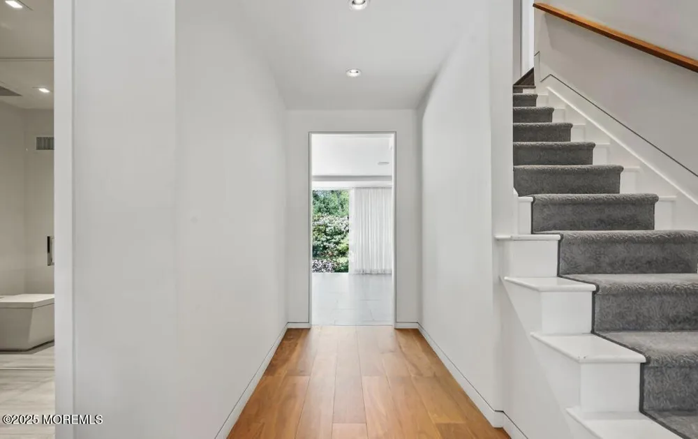 14 Kathy Street Kendall Park, NJ 08824
