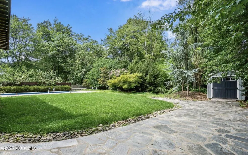 14 Kathy Street Kendall Park, NJ 08824