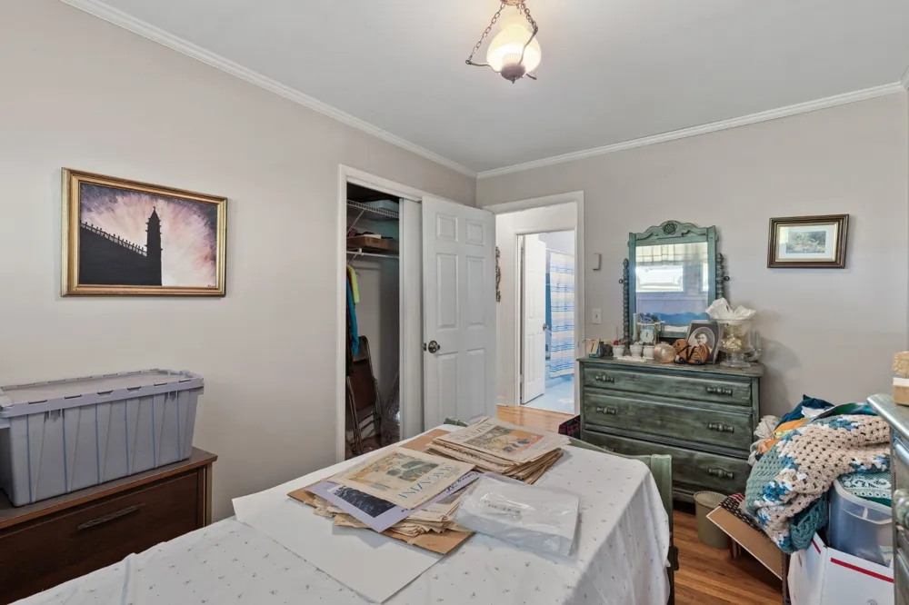 215 Shevel Dr Goodlettsville, TN 37072