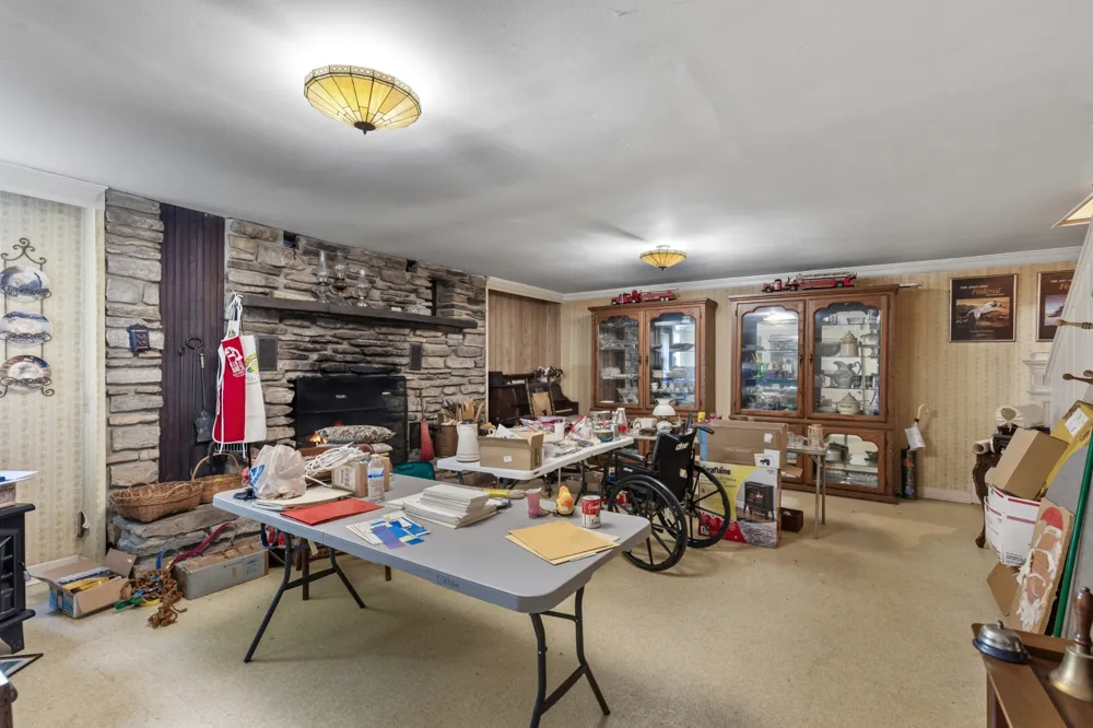 215 Shevel Dr Goodlettsville, TN 37072