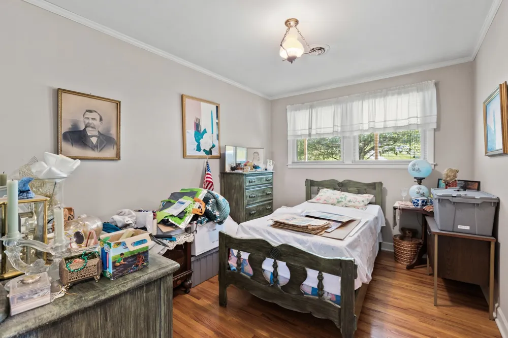 215 Shevel Dr Goodlettsville, TN 37072