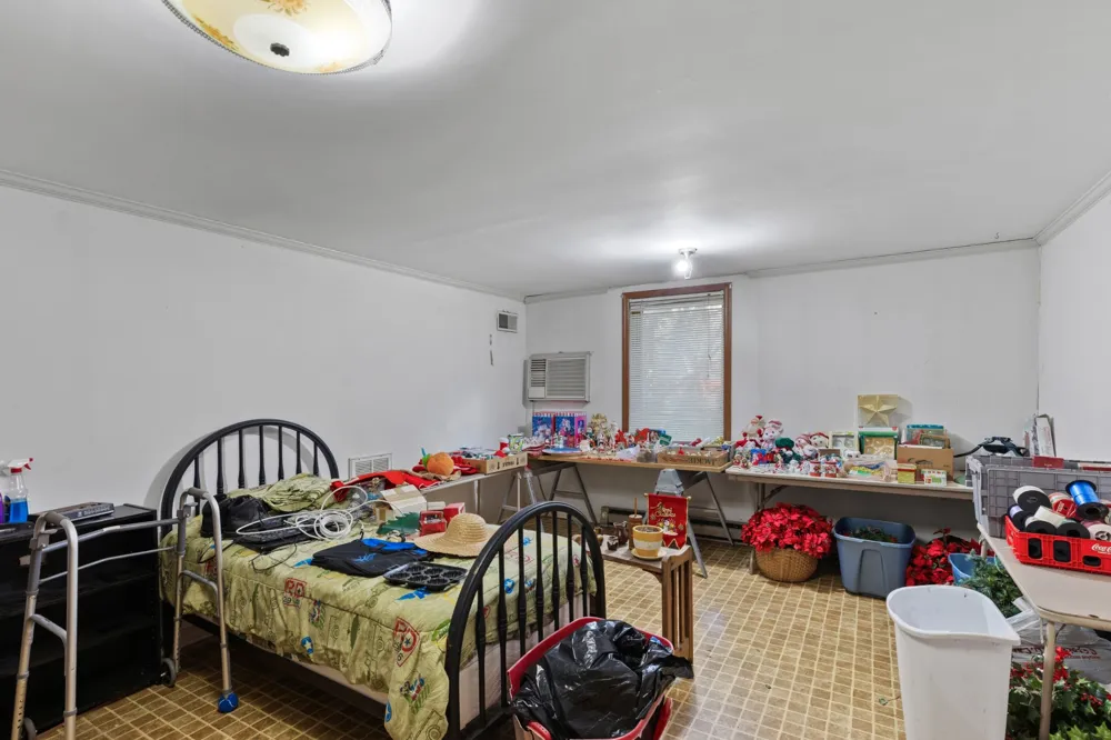 215 Shevel Dr Goodlettsville, TN 37072
