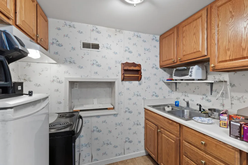 215 Shevel Dr Goodlettsville, TN 37072