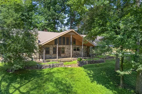 3510 Blackburn Hill Dr