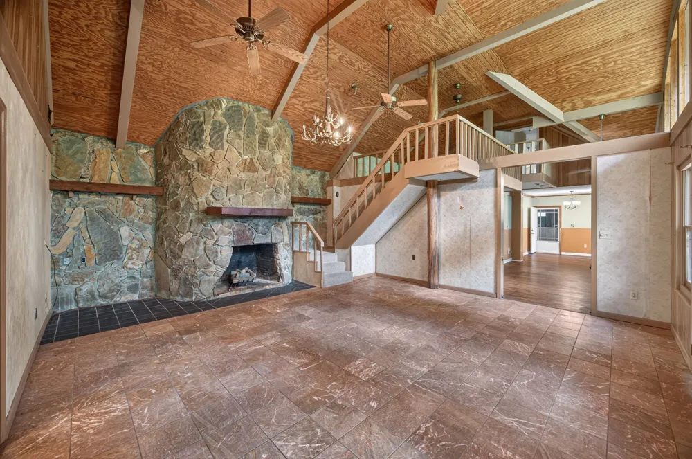 3510 Blackburn Hill Dr Cookeville, TN 38501