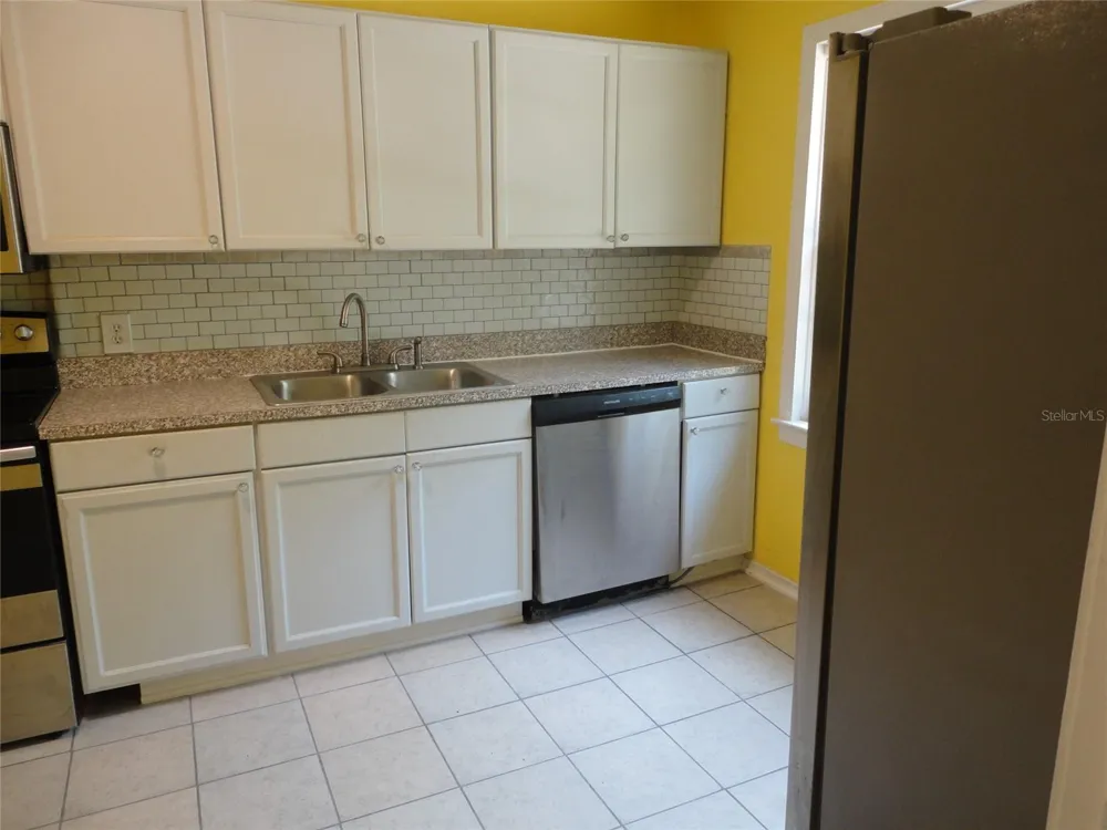 1334 NE 1ST AVENUE Gainesville, FL 32641