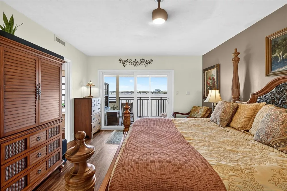 744 MARINA POINT DRIVE #7440 Daytona Beach, FL 32114