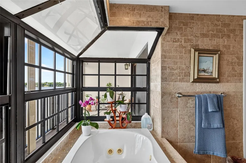744 MARINA POINT DRIVE #7440 Daytona Beach, FL 32114