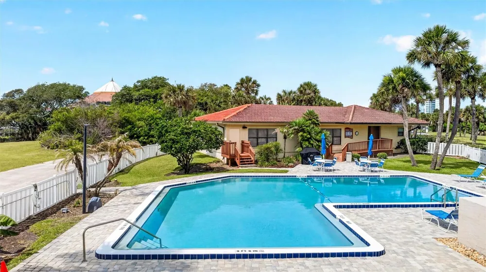 744 MARINA POINT DRIVE #7440 Daytona Beach, FL 32114