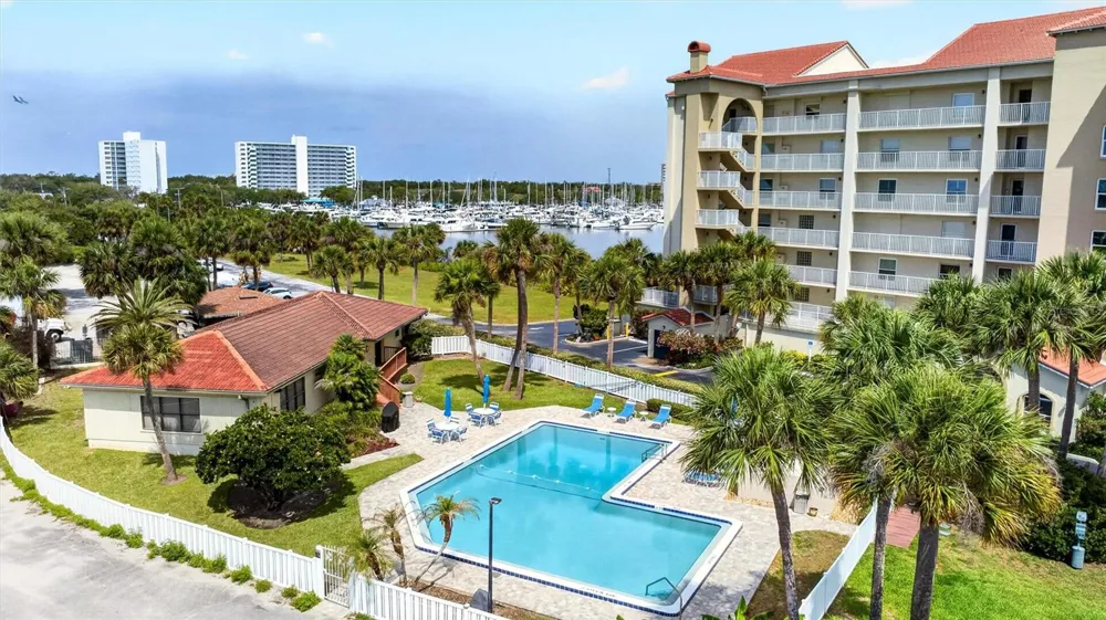 744 MARINA POINT DRIVE #7440 Daytona Beach, FL 32114