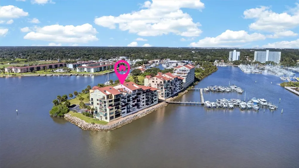 744 MARINA POINT DRIVE #7440 Daytona Beach, FL 32114