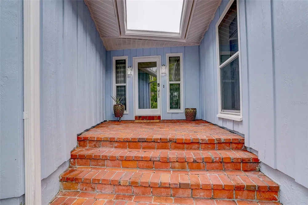 3214 SECLUSION DRIVE Sarasota, FL 34239