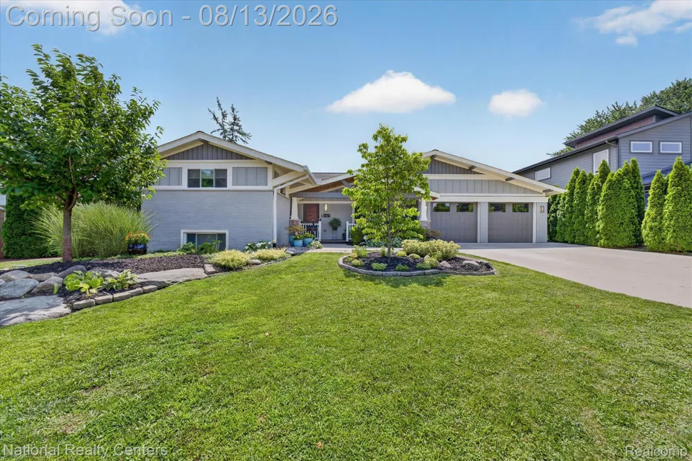 1419 Carol Avenue Plymouth City, MI 48170