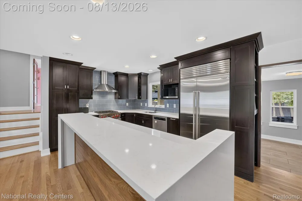 1419 Carol Avenue Plymouth City, MI 48170