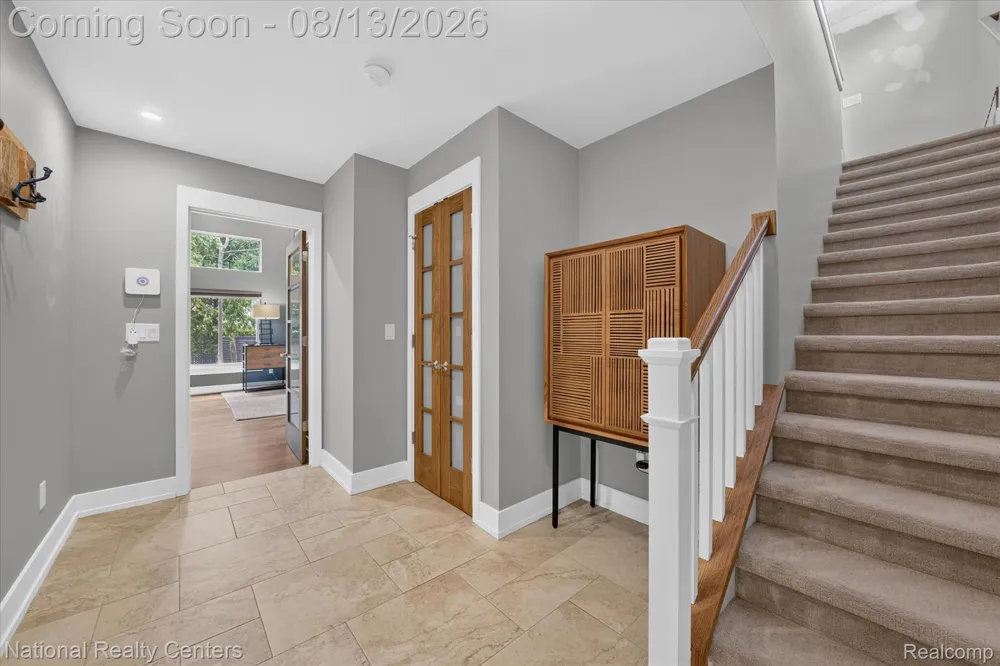 1419 Carol Avenue Plymouth City, MI 48170