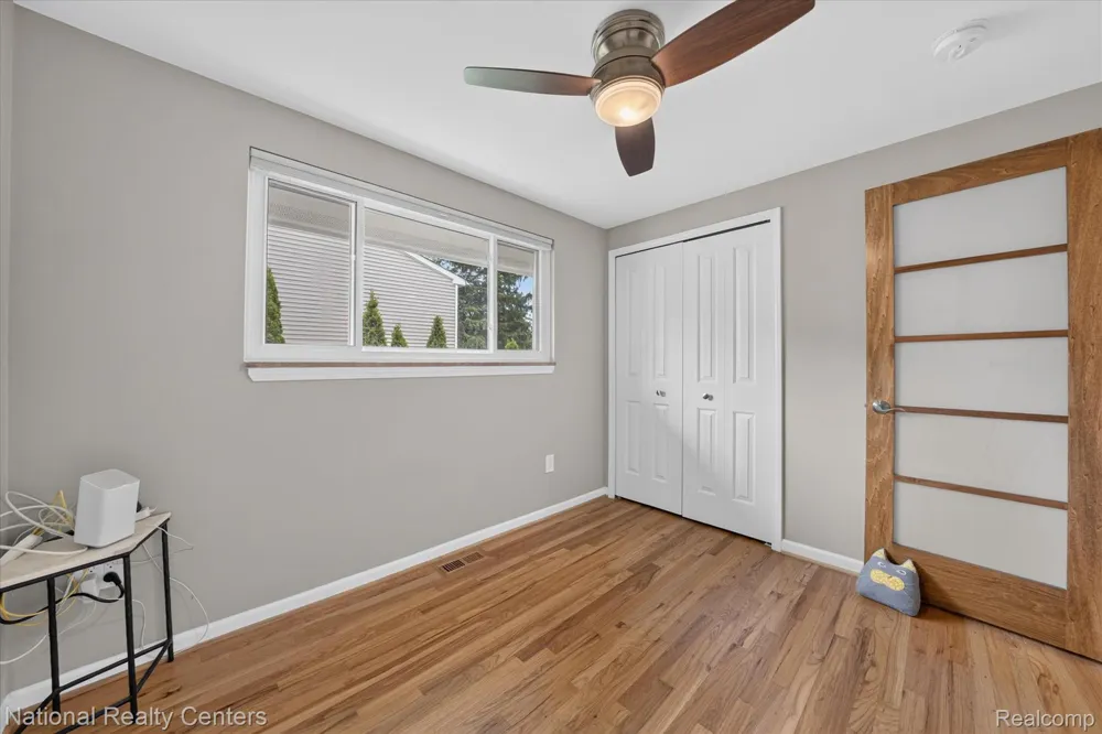 1419 Carol Avenue Plymouth City, MI 48170