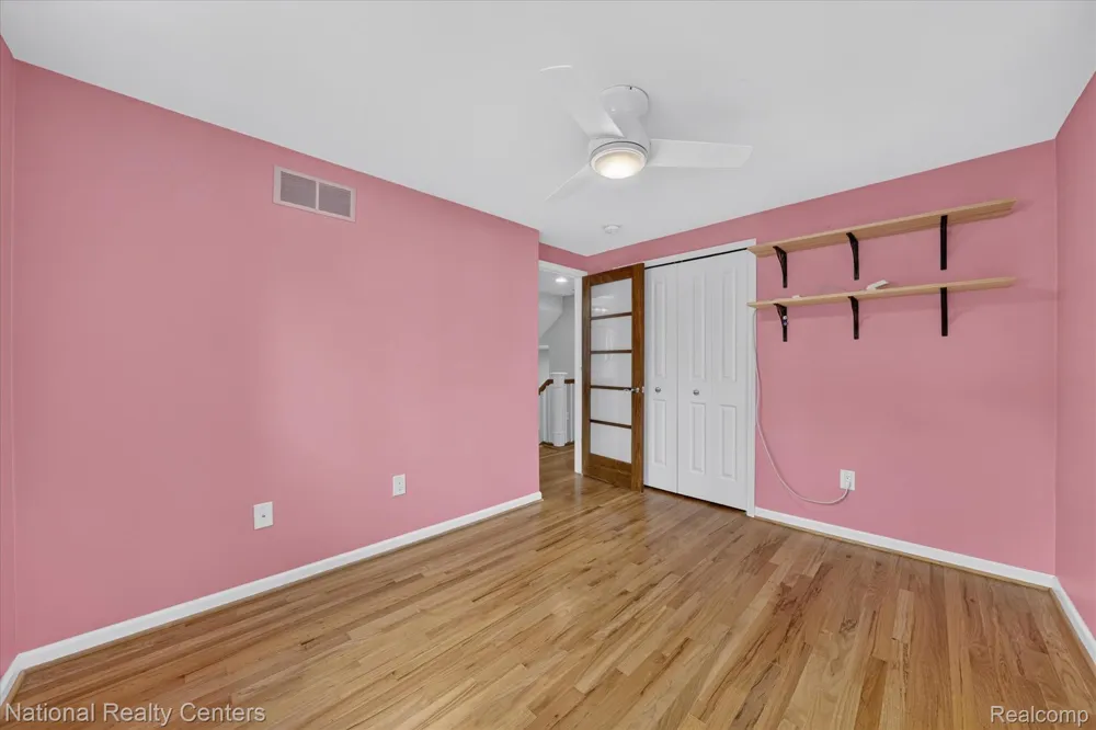 1419 Carol Avenue Plymouth City, MI 48170