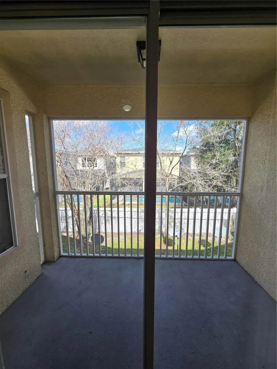 2790 CLUB CORTILE CIRCLE #B Kissimmee, FL 34746