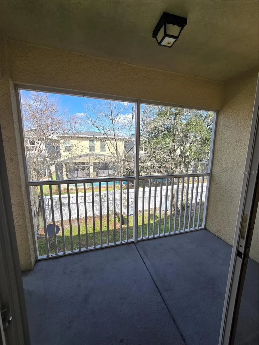 2790 CLUB CORTILE CIRCLE #B Kissimmee, FL 34746