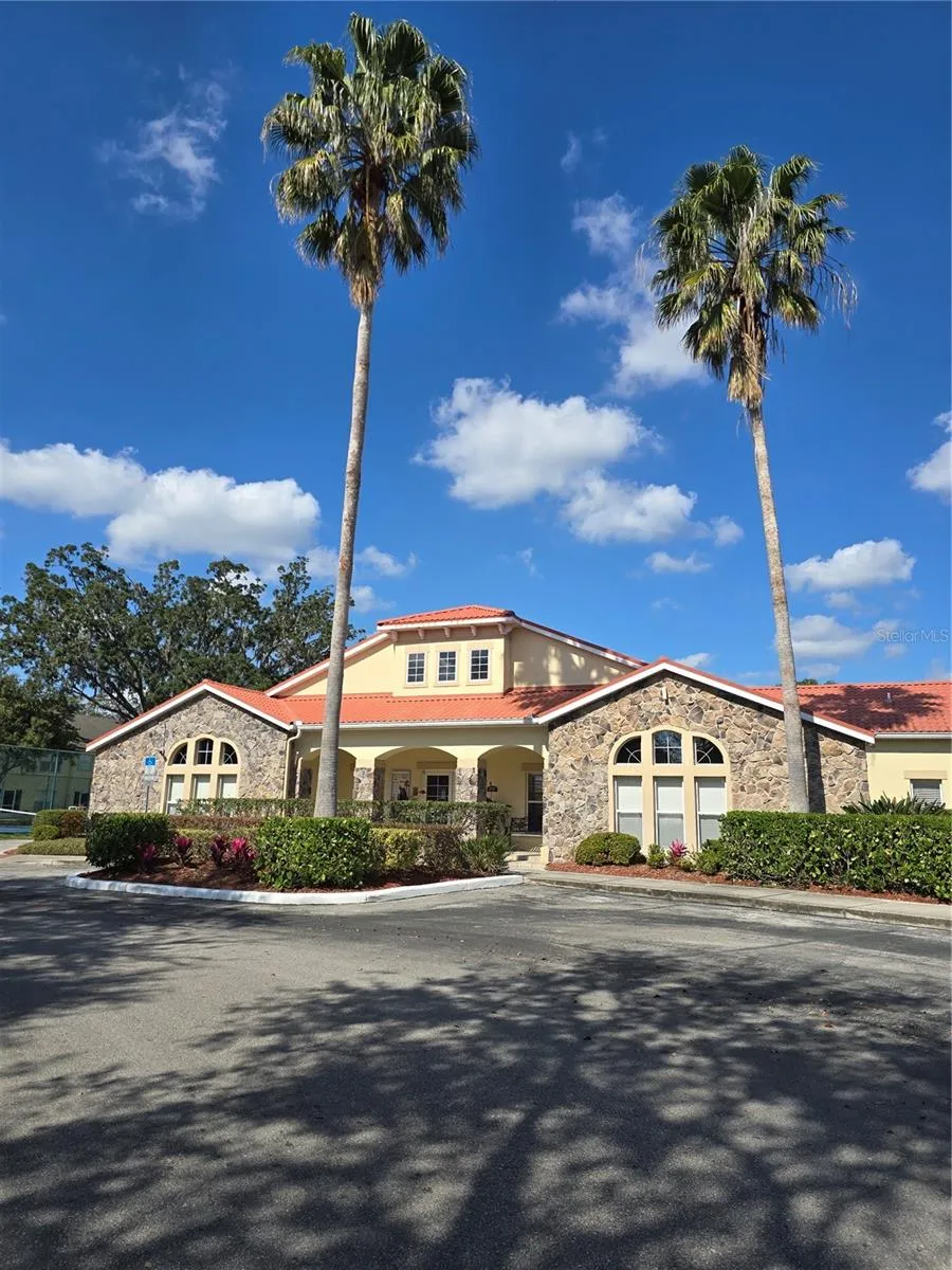 2790 CLUB CORTILE CIRCLE #B Kissimmee, FL 34746