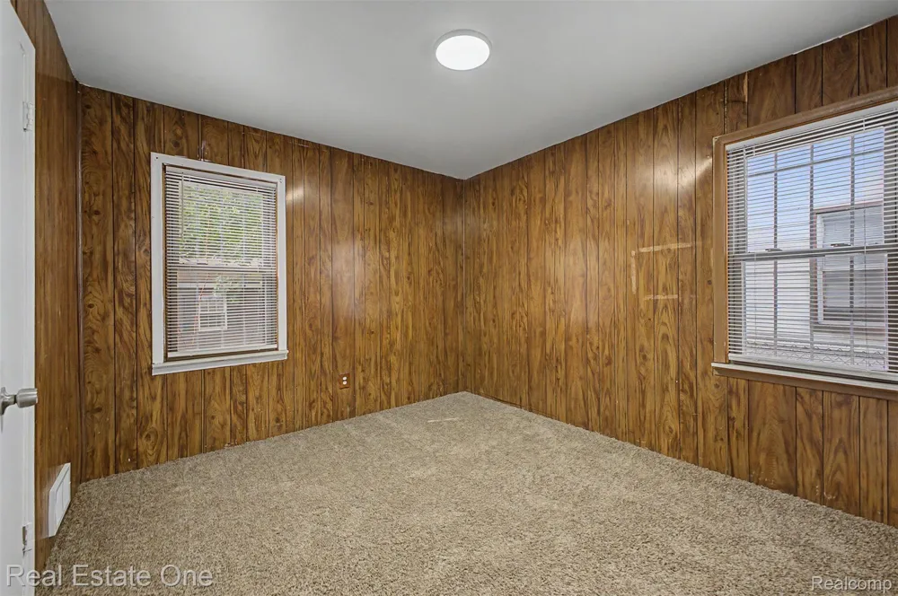 26809 Dartmouth Street Inkster City, MI 48141