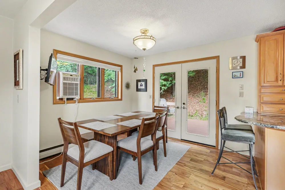 2335 Bluffton Avenue Muskegon City, MI 49441