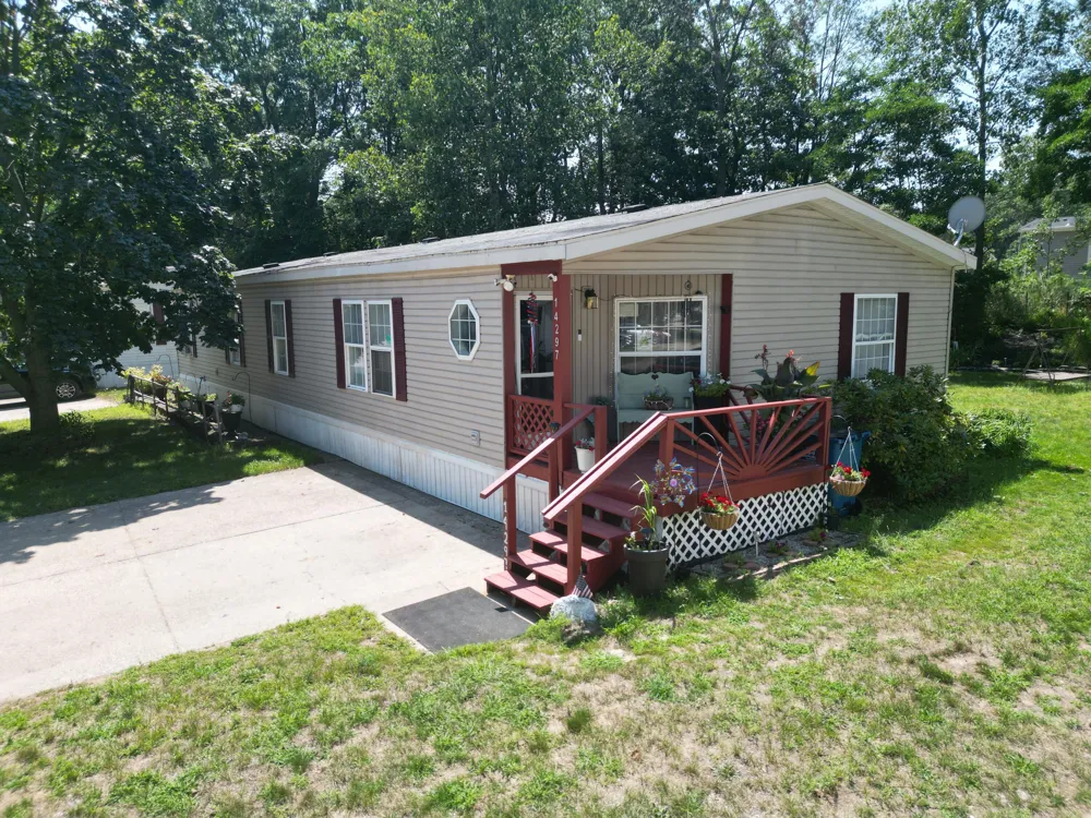 14279 Winters Creek W Olive Township, MI 49460