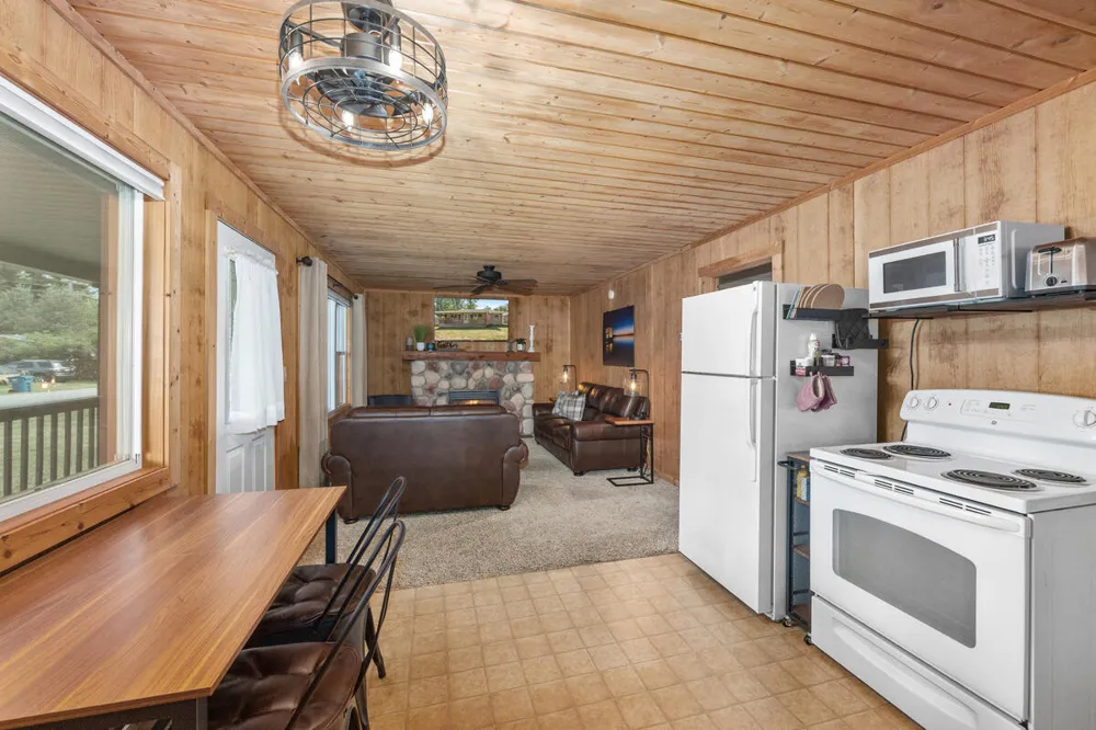 1655 S Camp Avenue Big Prairie Township, MI 49349