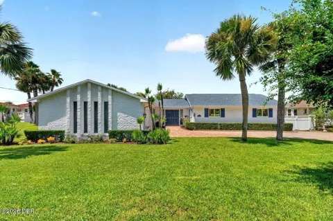 448 RIVERSIDE DRIVE