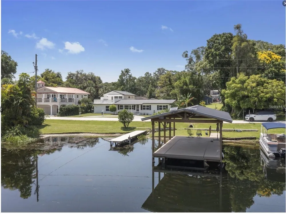 212 W 1ST AVENUE Windermere, FL 34786
