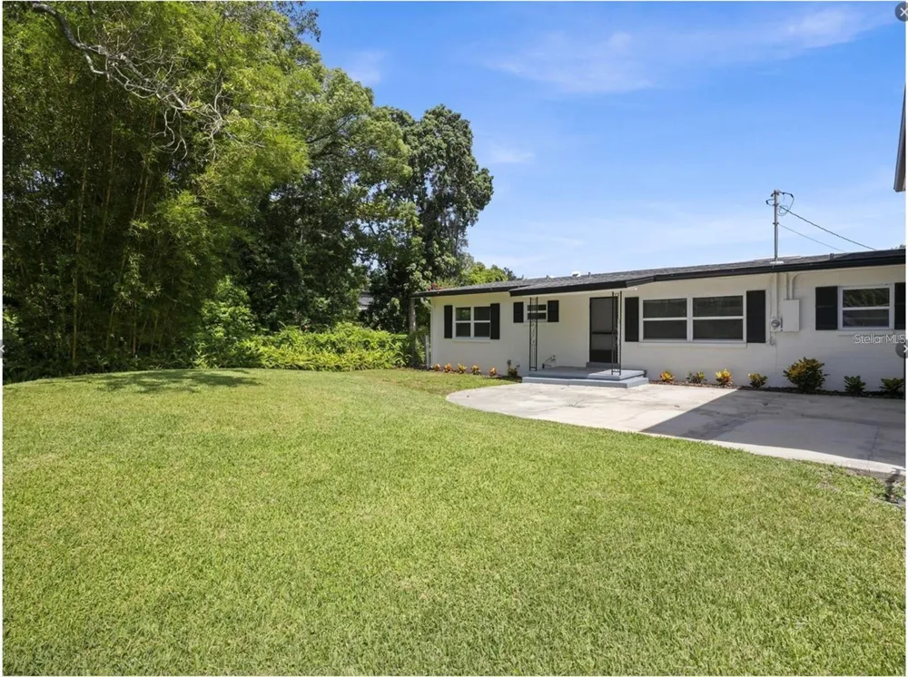 212 W 1ST AVENUE Windermere, FL 34786
