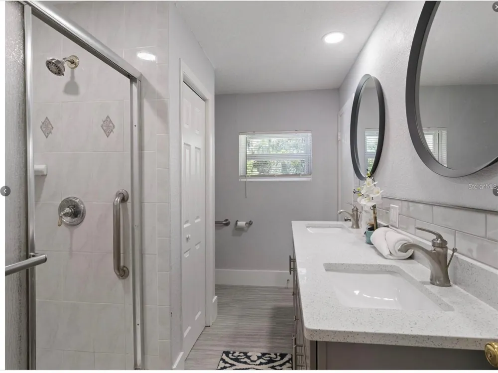 212 W 1ST AVENUE Windermere, FL 34786